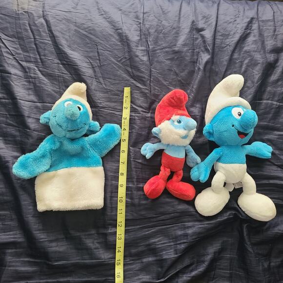 Smurf plush and one Puppet  lot - Picture 1 of 4